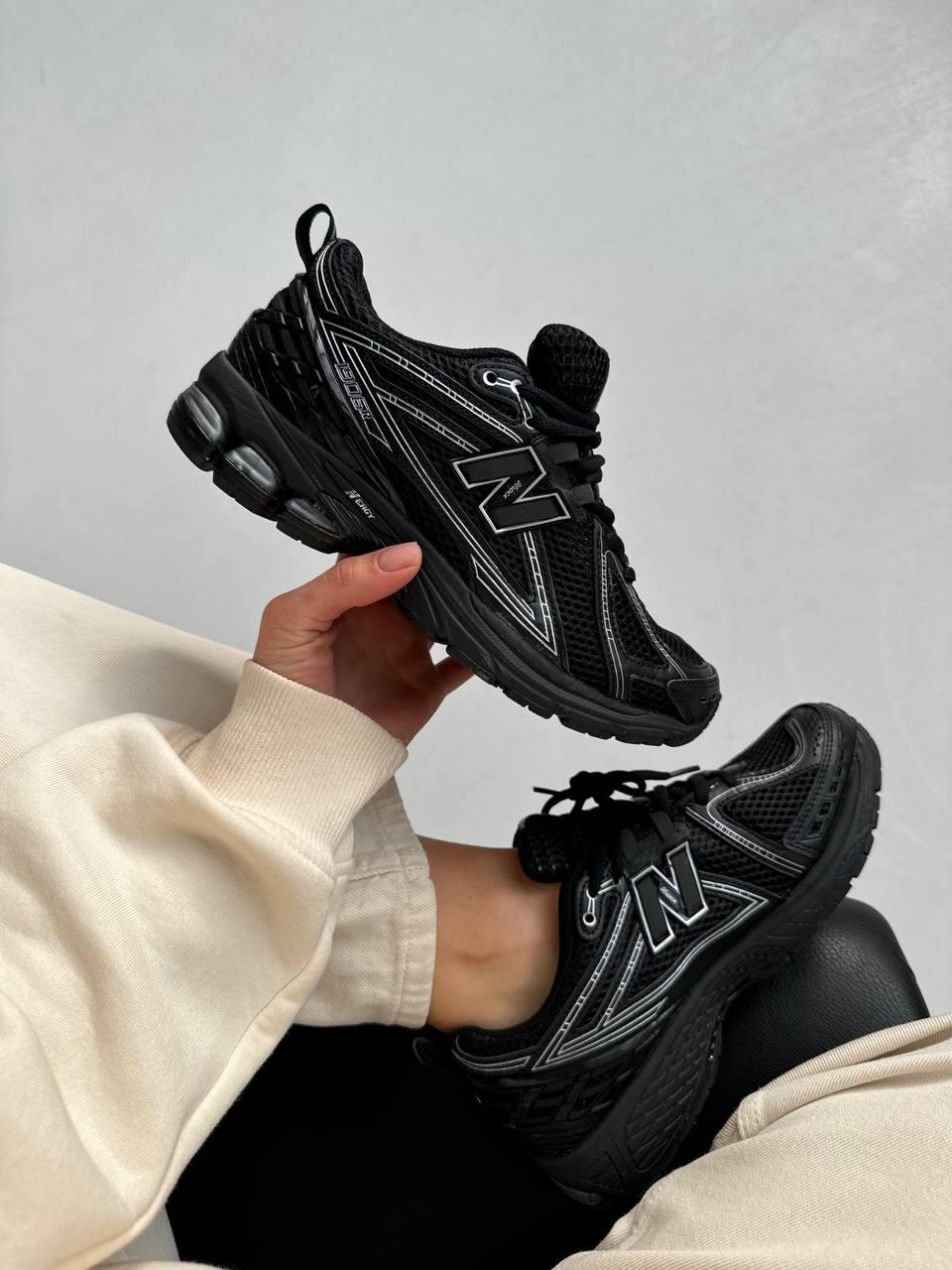 Жіночі демісезонні кросівки New Balance 1906 Total Black (чорні) спортивні кроси NB094 Нью Беленс vkross
