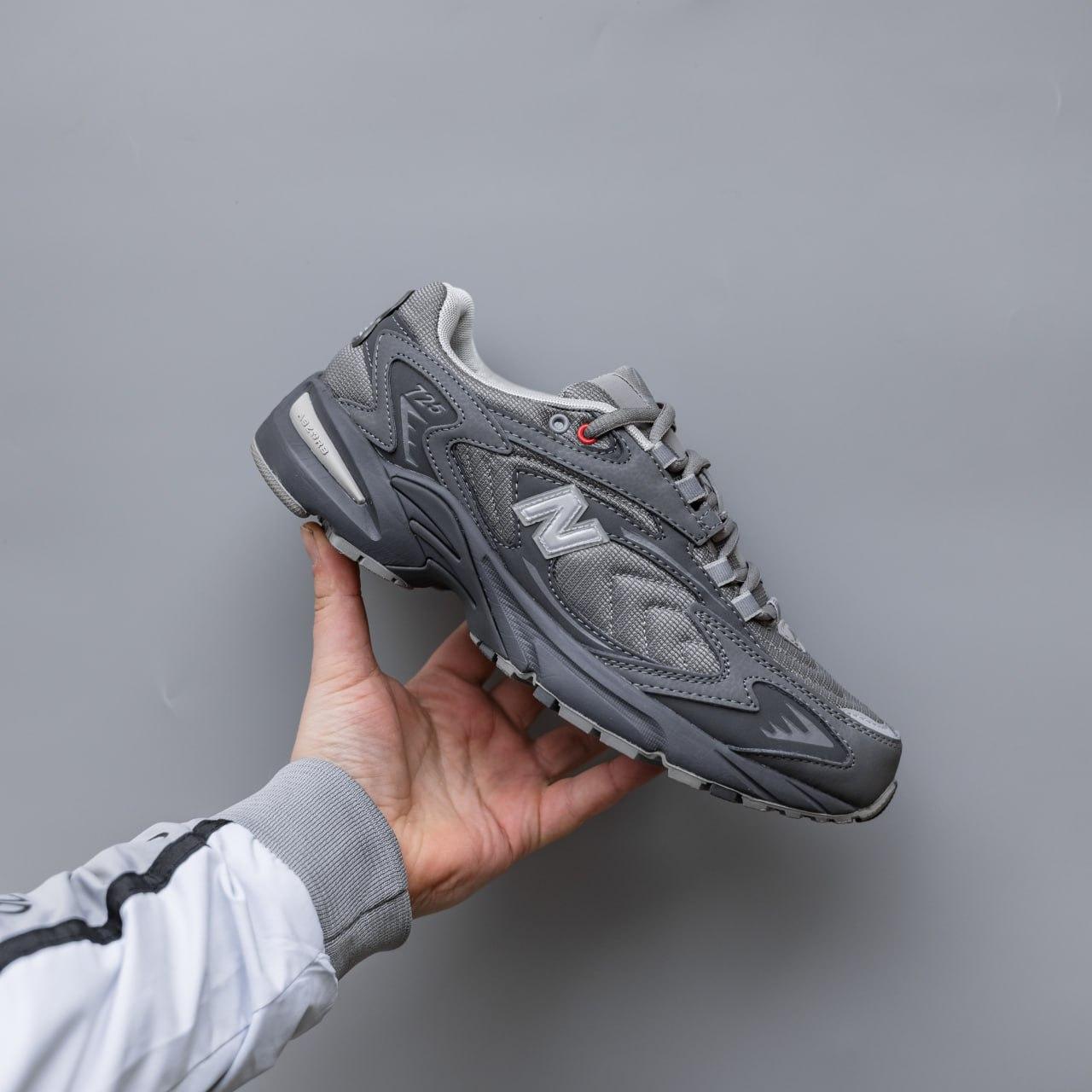 Чоловічі демісезонні кросівки New Balance 725 (сірі) спортивні стильні кроси 3005 Нью Беленс vkross, фото 1