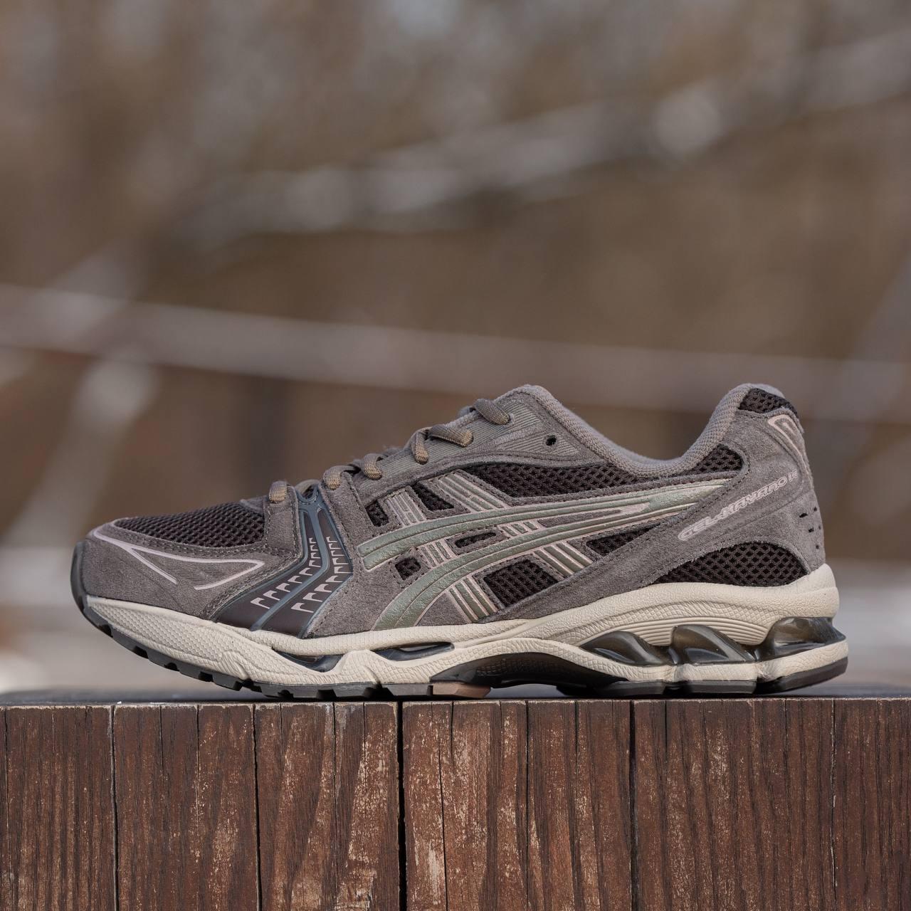 Жіночі кросівки Asics Gel-Kayano 14 Suede (коричневі) низькі кросівки 2047 Асикс vkross