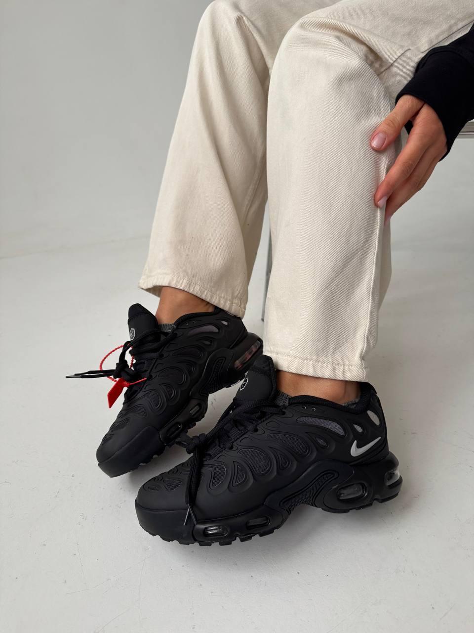 Жіночі кросівки Nike AIR MAX Tn Plus Drift Black (чорні) модні спортивні кроси NK125 Найк vkross