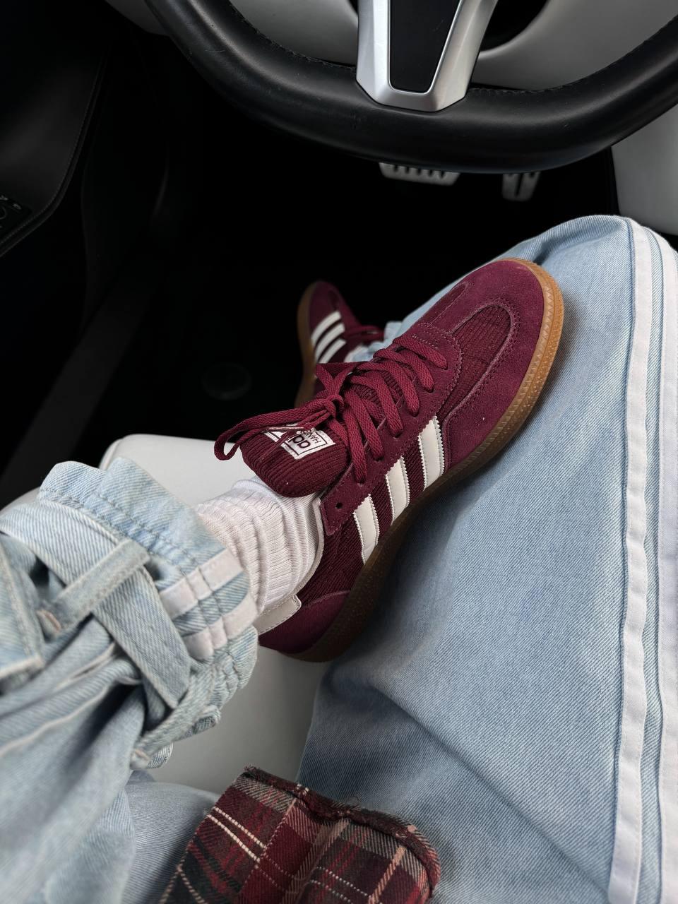 Жіночі демісезонні кросівки Adidas Handball Spezial Shadow Red (бордові) стильні повсякденні 1434 Адідас vkross