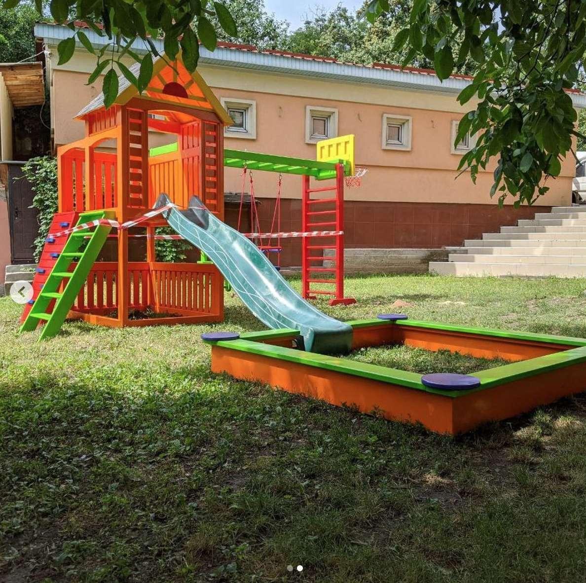 Дитячі ігрові майданчики для дітей "ТАРЗАН + пісочниця"