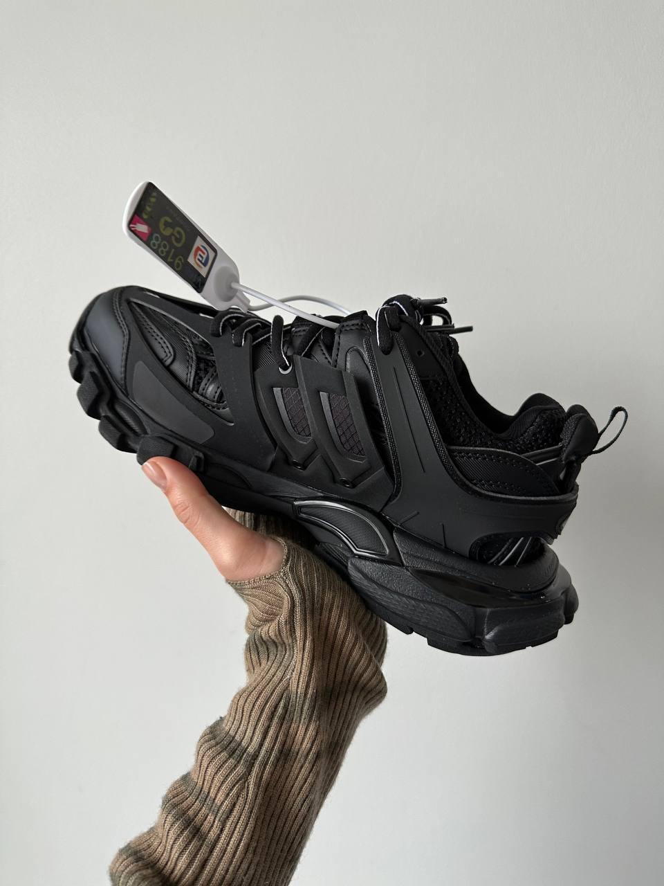 Жіночі спортивні кросівки Balenciaga Track Black Premium (чорні) демісезонні кросівки 9546 Баленсіага vkross