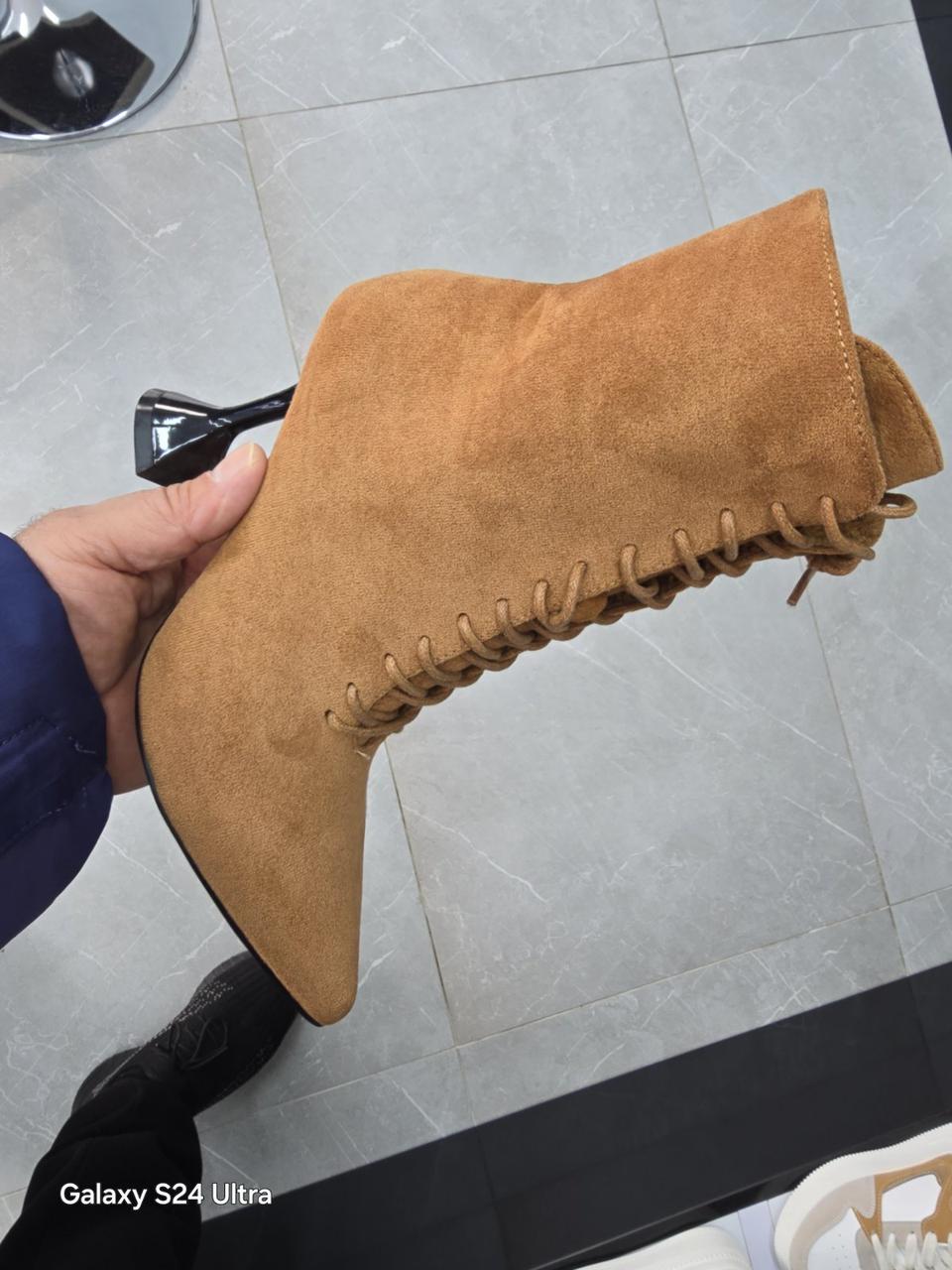 Жіночі ботильйони на шпильці, фото 1