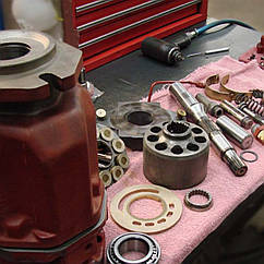 Розбирання гідронасосу та заміна деталей