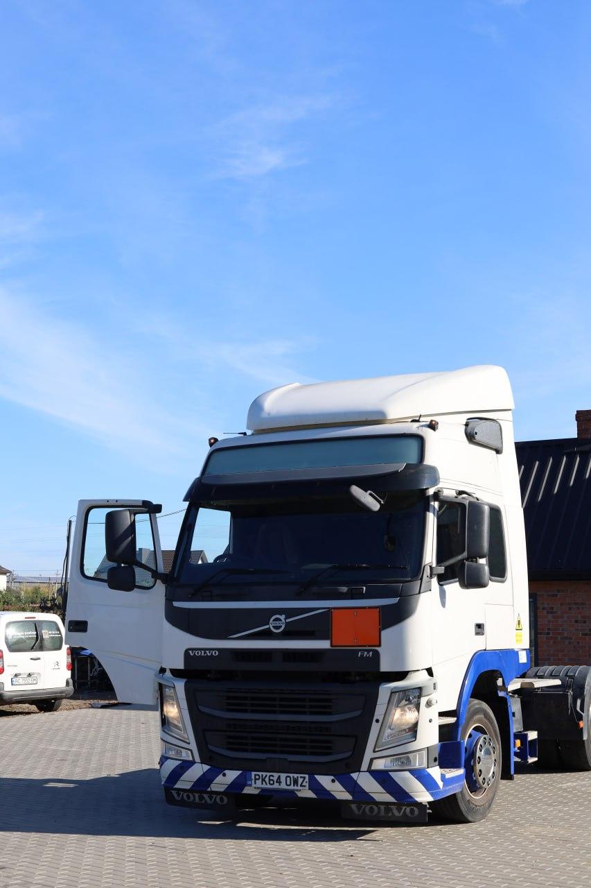Кабіна VOLVO FM 2014 р. б/в (85154080) оригінал