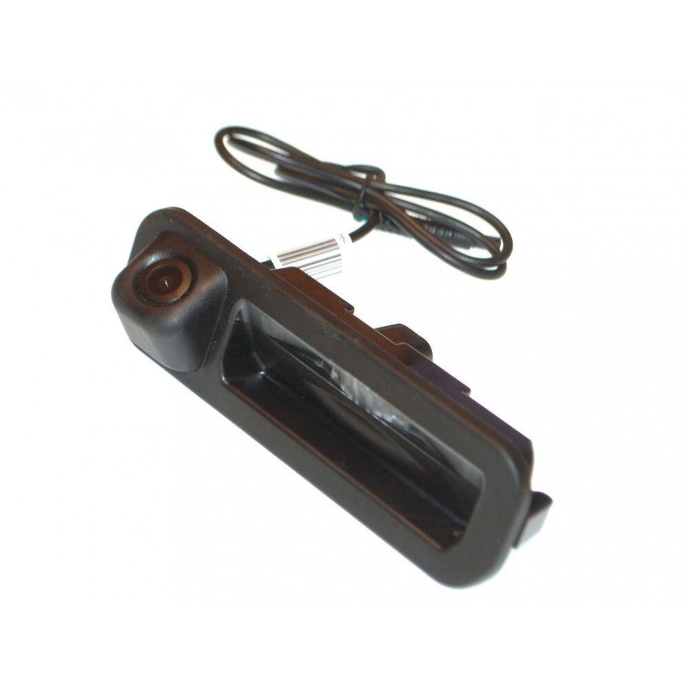 Камера у ручку багажника Baxster HQC-504 Ford Focus III (11-18), фото 1