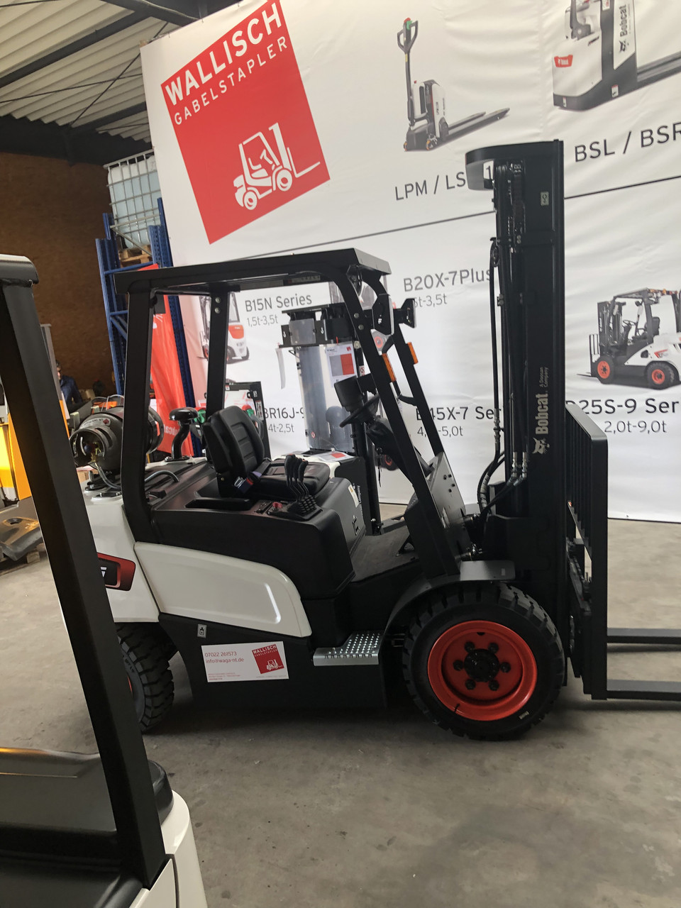 Вилковий навантажувач газ Bobcat G25NXP