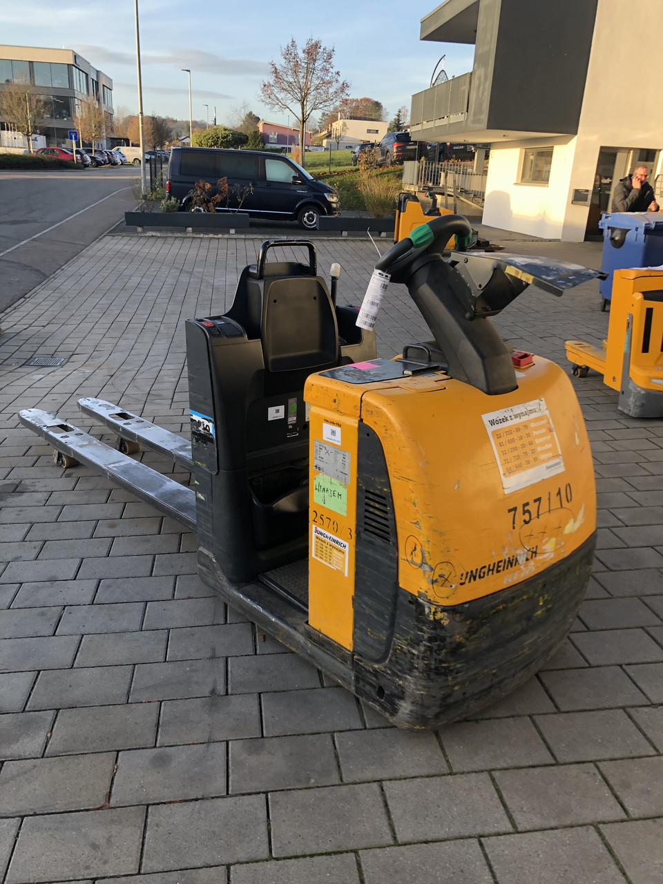 Горизонтальний збирач замовлень Jungheinrich ECE 225 (2400 mm), фото 1