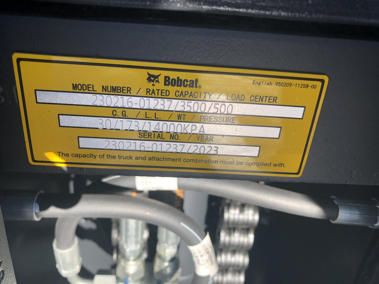 Дизельний вилковий навантажувач Bobcat D30NXS