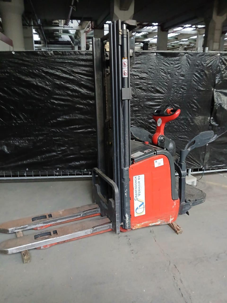 Штабелер Linde L 16 AP