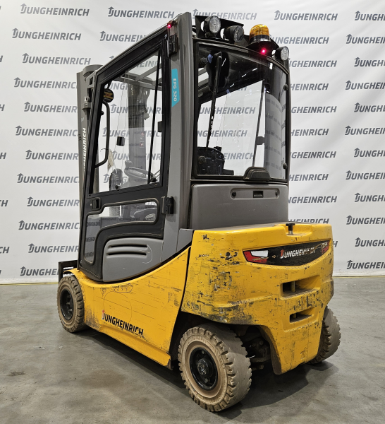 Електричний вилковий навантажувач Jungheinrich EFG 320
