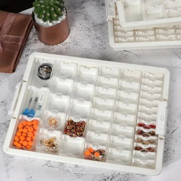Бокс на 42 контейнери 34,8 х 27 х 4,3 см, органайзер для алмазної мозаїки та інших дрібниць, фото 1
