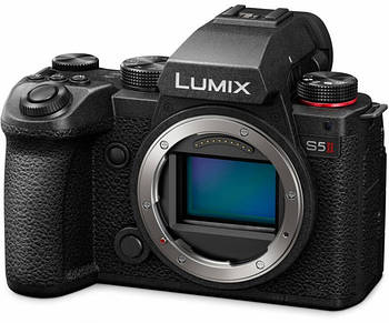 Panasonic Lumix S5M2 body