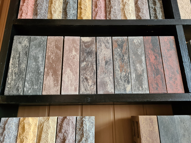 Облицювальна цегла колормікс з гладкою фактурою