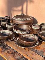 Набір посуду із червоної глини "Родина"