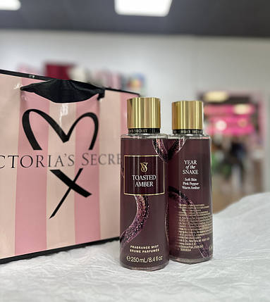 Парфумований спрей для тіла Victoria's Secret Toasted Amber Lunar New Year Body Fragrance Mist 250мл, фото 4
