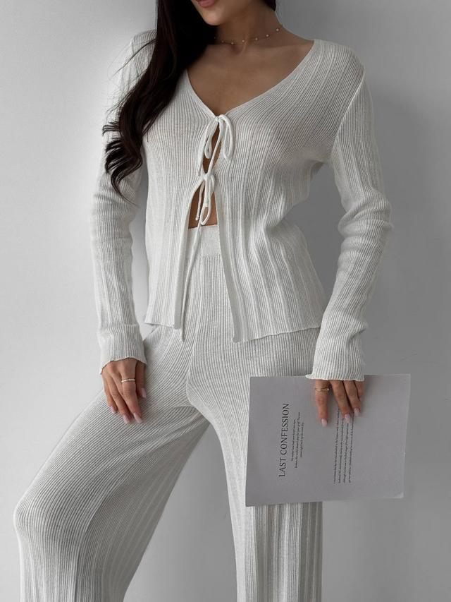 костюм вязаный легкий кардиган и штаны белый