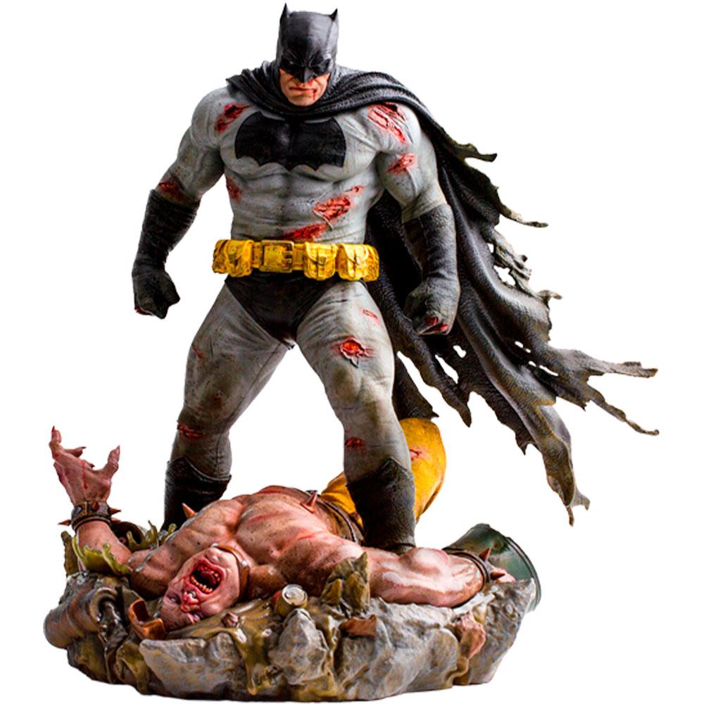 Статуетка DC COMICS Batman the dark knight returns 1/6 diorama (Бетмен)