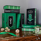 Книга Harry Potter House Editions Slytherin Paperback Box Set (Подарунковий набір), фото 3