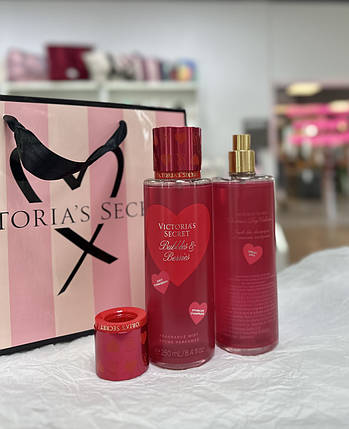 Парфумований спрей для тіла Victoria`s Secret Bubbles & Berries Body Fragrance Mist 250мл, фото 2