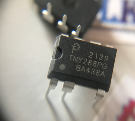 TNY288PG мікросхема живлення DIP7