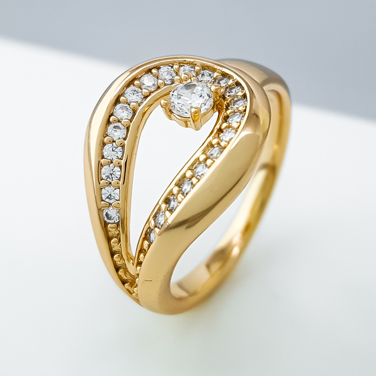 Кільце "Крапелька" з розсипом каміння; р.17,5; медичне золото Xuping 18К, фото 1