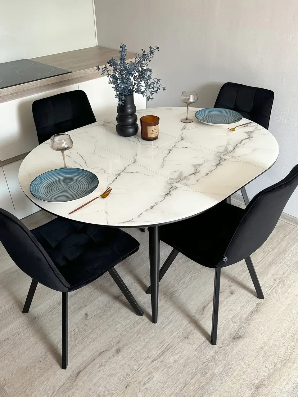 Стіл обідній  розкладний круглий Oliver Jm  black 03