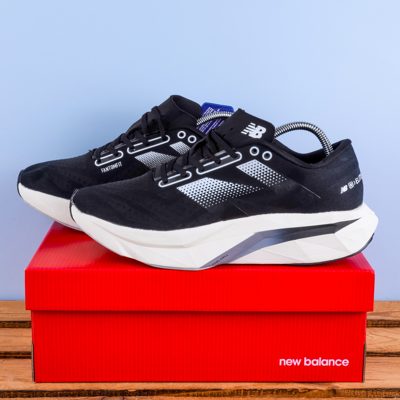 Чоловічі Кросівки New Balance FuelCell SuperComp Elite v4