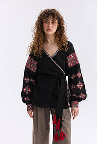 Жіноча вишиванка MEREZHKA "Квітка Цісик" колекція Натхненні