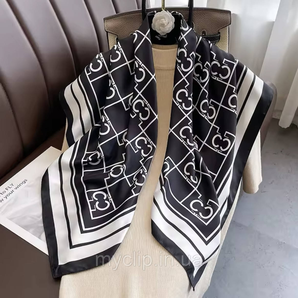 Стильна молодіжна хустка Chanel Шанель із м'якої віскози . Жіночий літній атласний натуральний платок, фото 1