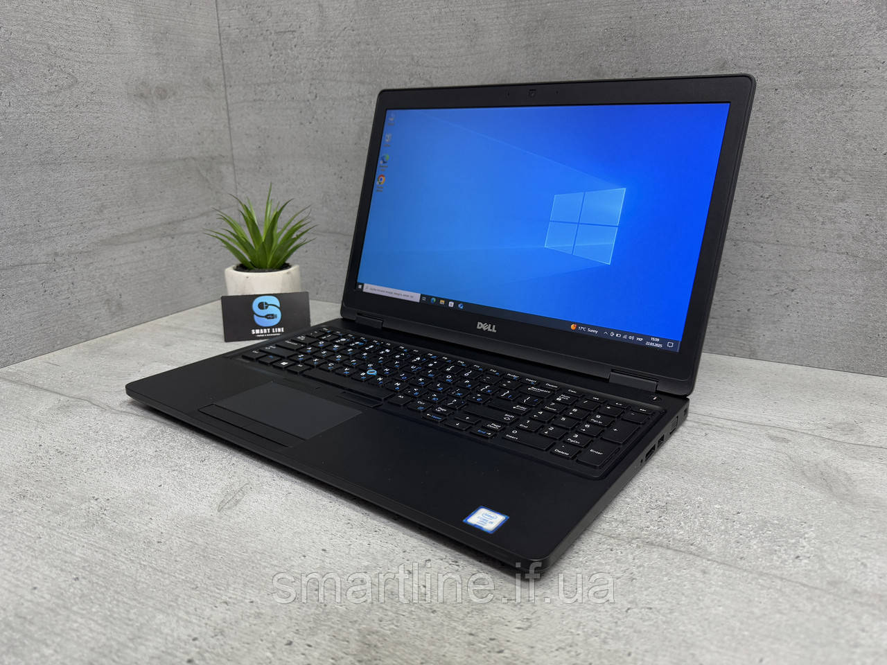 I5-6300u 8gb ddr4 256gb ssd 15.6" Мультимедійний ноутбук Dell 5580