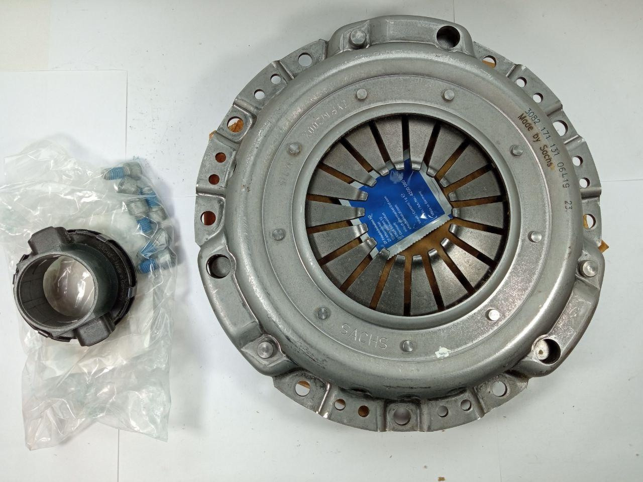 Диск сценплення 1849 001 260 / 11S188 / 42991393 / 3082 171 131 / 06L19 23 / TYP M200X M215