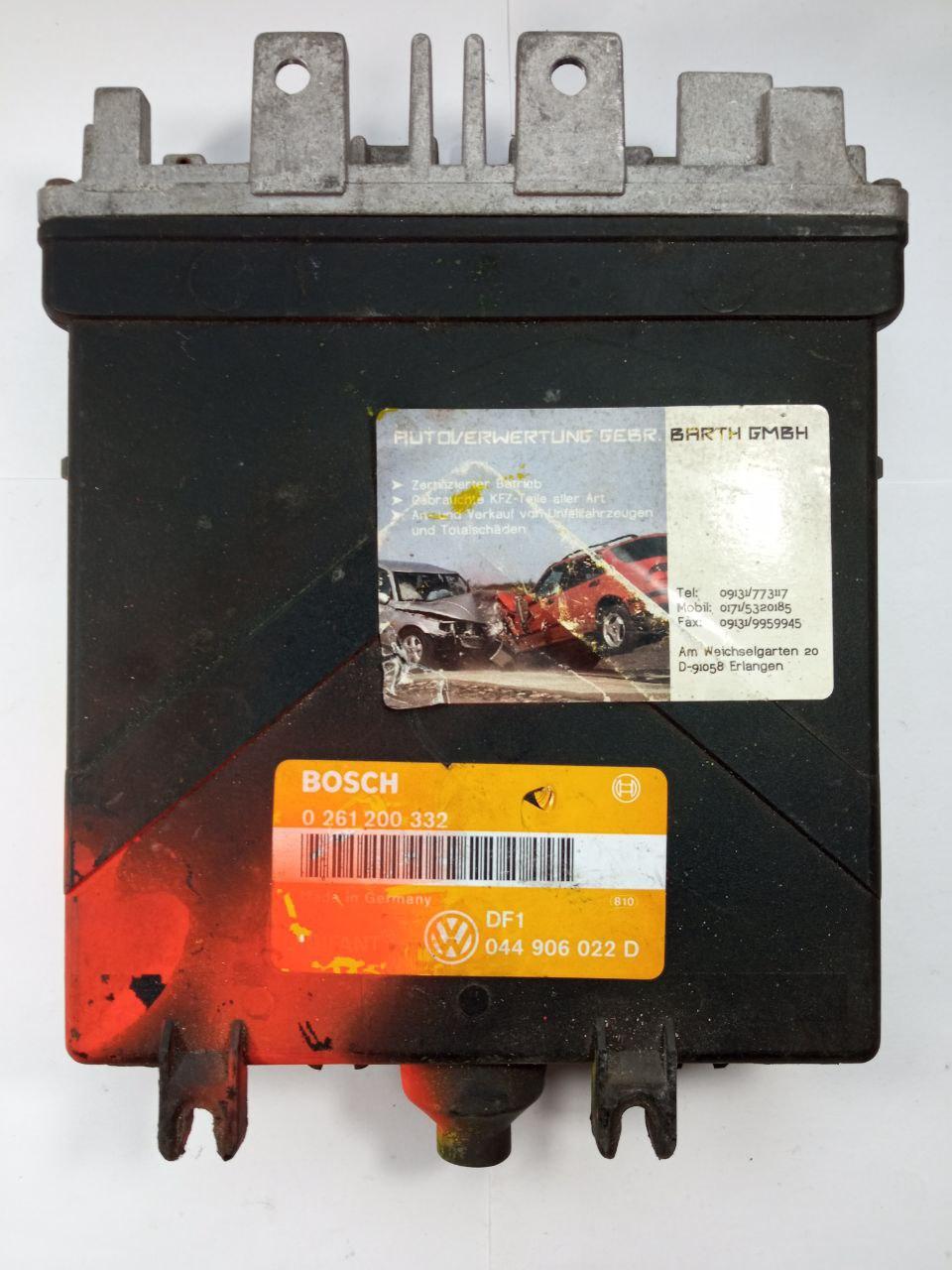 Електронний блок керування Volkswagen Bosch 0 261 200 332 / 0261200332 / DF-1 / DF1 / 044 906 022 D / 044906022D