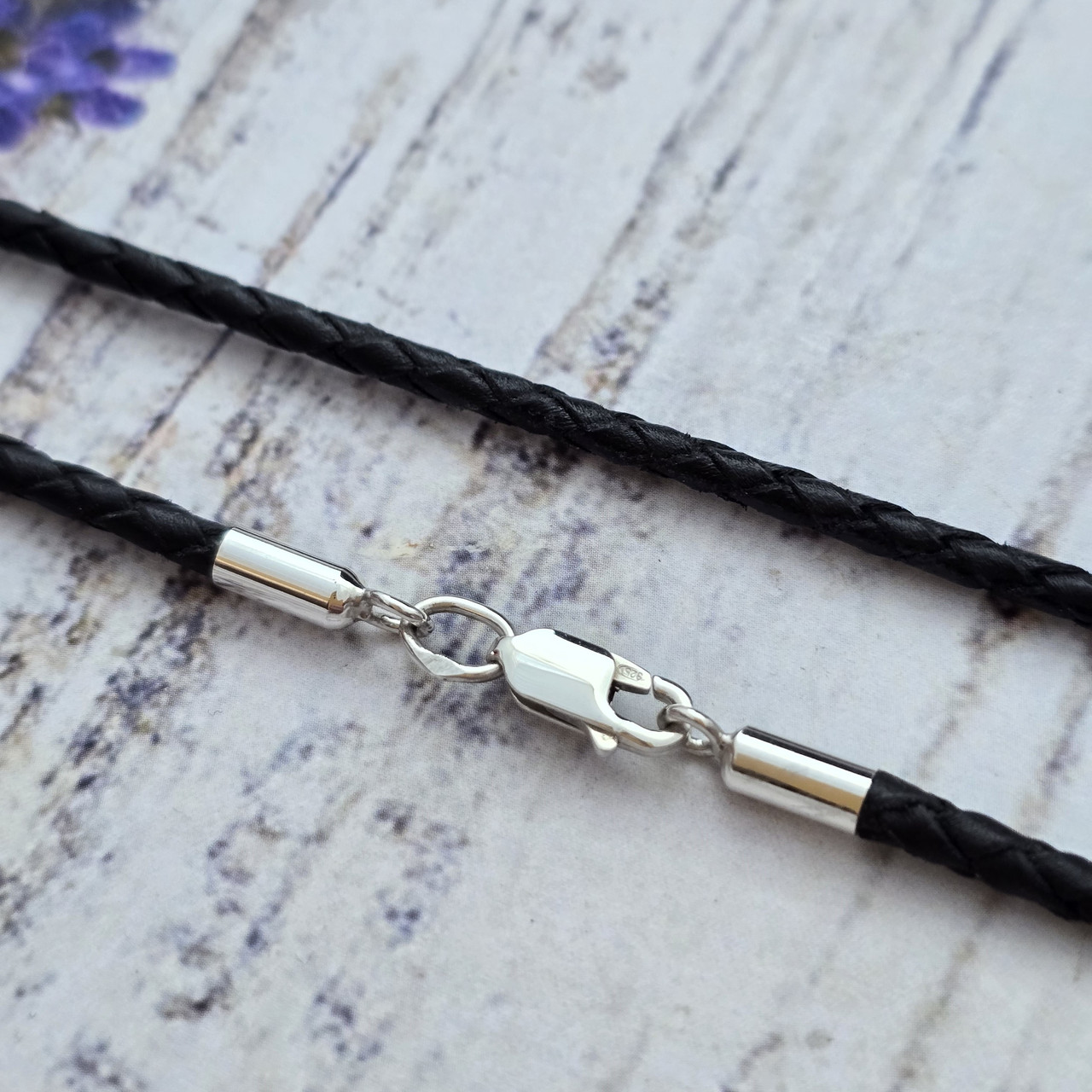 Гладенькы кінцевики, Шнур шкіряний/шовковий плетений зі срібними 925пр. кінцевиками та замком