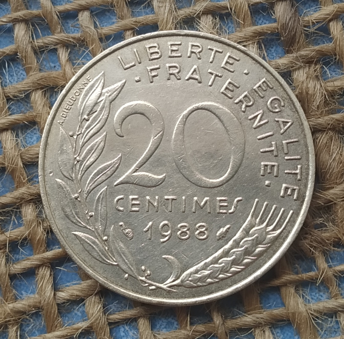 20 сантимiв 1988 року францiя