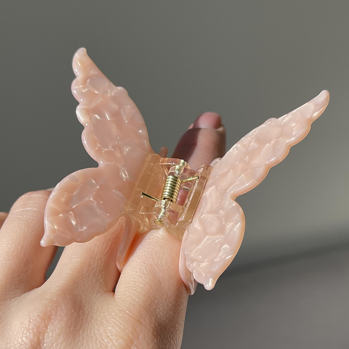 Шпилька-крабик для волосся Fashion Jewerly "Метелик" затискач з ацетату, колір персиковий перламутр (1 тип), фото 1