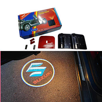 Світлодіодне підсвічування на дверях автомобіля з логотипом Suzuki