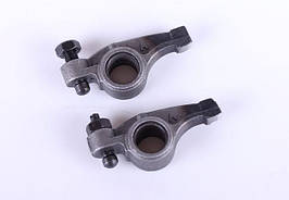 Коромисла + гвинти регулювання, к-т: 2 шт. KM385BT