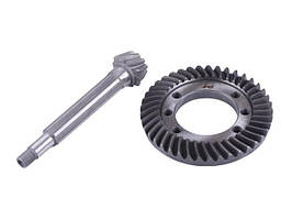 Головна пара заднього моста на трактор Xingtai 120-220, вал головної передачі та шестерня конічна (старого