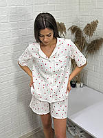 Муслінова жіноча піжама  у принті дрібне сердечко