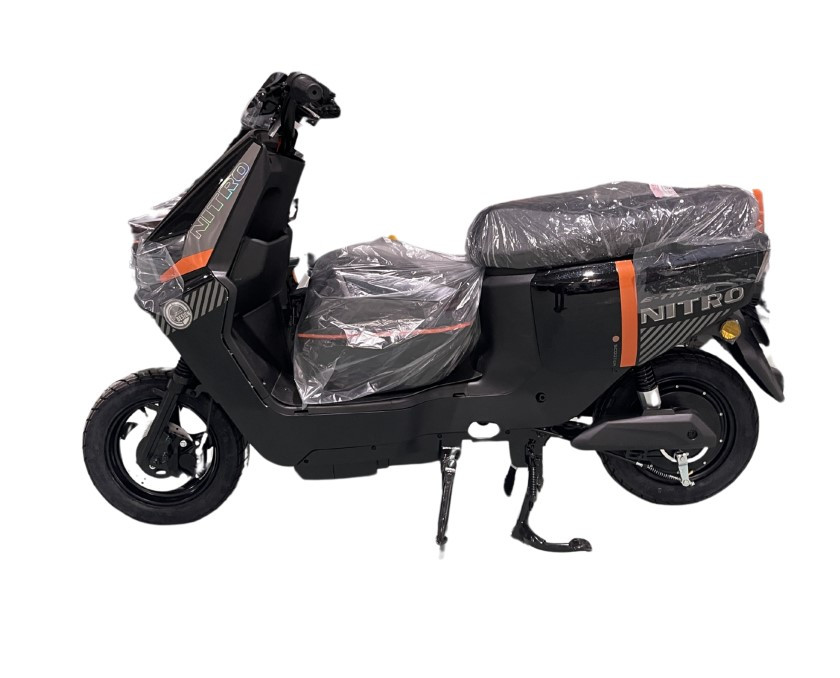 Електроскутер E-Titan Nitro 10" Black