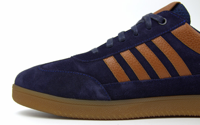 Чоловіче взуття великих розмірів 46 47 48 м'які сині замшеві кросівки кеди зі смужками Rosso Avangard Rumba Blue Vel BS Код Артикул 2556037529 Чоловіче взуття великих розмірів 46 47 48 м'які сині замшеві кросівки кеди зі смужками Rosso Avangard Rumba Blue Vel BS Код Артикул 2556037529