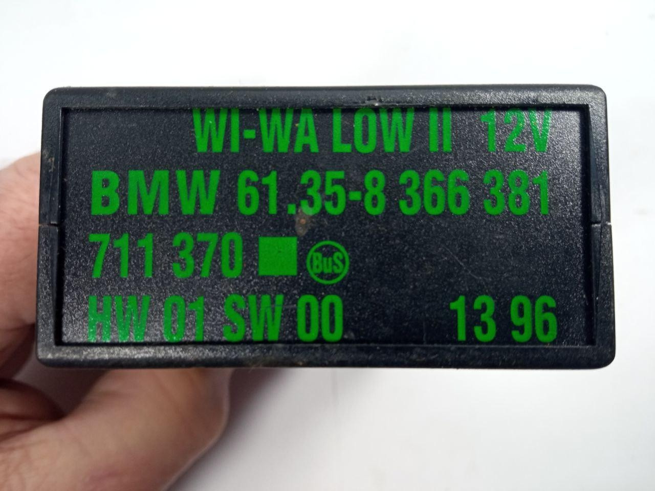 Електронний блок керування BMW E36 61.35-8 366 381 / 61358366381 / 711 370 / 711370