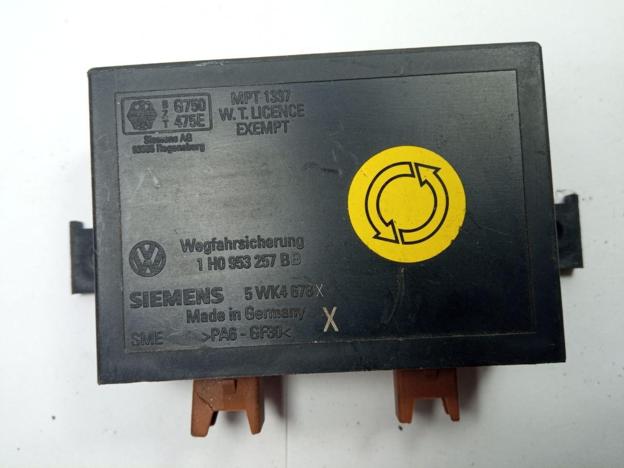 Електронний блок керування Volkswagen Polo 6N Siemens 1H0 953 257 BB / 1H0953257BB / 5 WK4 678 / 5WK4678
