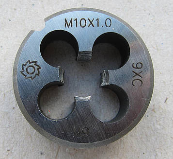 Плашка ( Лерка ) М 10 х 1,0 метрична ДЕРЖСТАНДАРТ 9740 Ферон