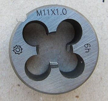 Плашка ( Лерка ) М 11 х 1,0 метрична ДЕРЖСТАНДАРТ 9740 Ферон
