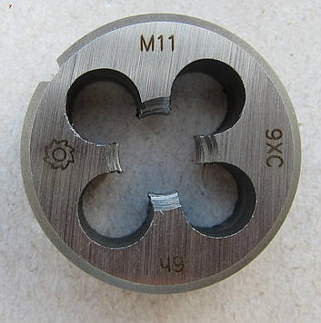 Плашка ( Лерка ) М 11 х 1,5 метрична ДЕРЖСТАНДАРТ 9740 Ферон
