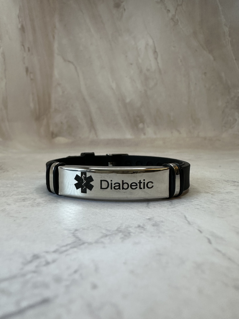 Силіконовий браслет на застібці DIABETIC сіра пластина чорний текст