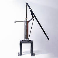 Підставка під ручний насос для води.